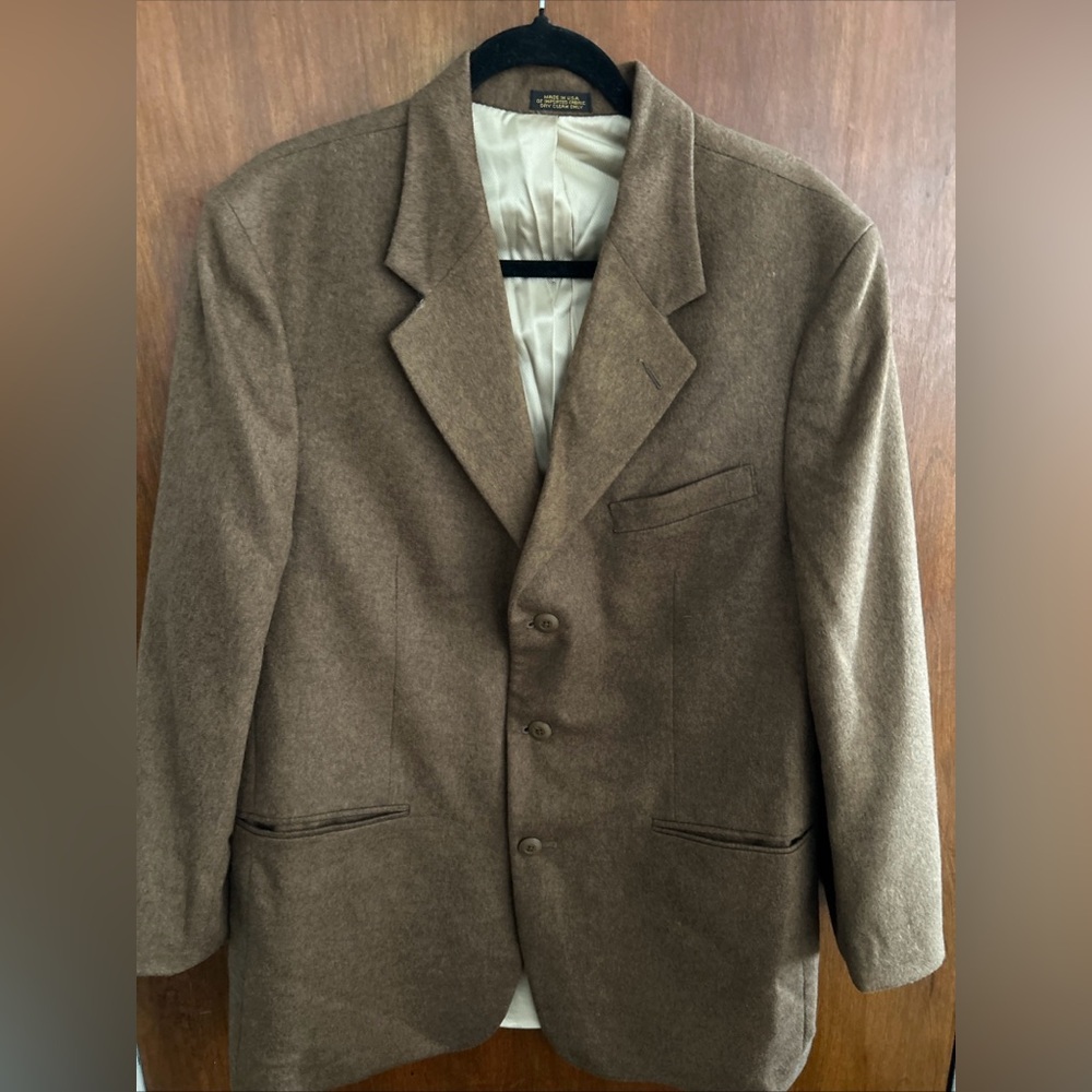 Bachrach Blazer Sport Coat Three Button Casual Jacket 42R Wool Silk Cashmere USA